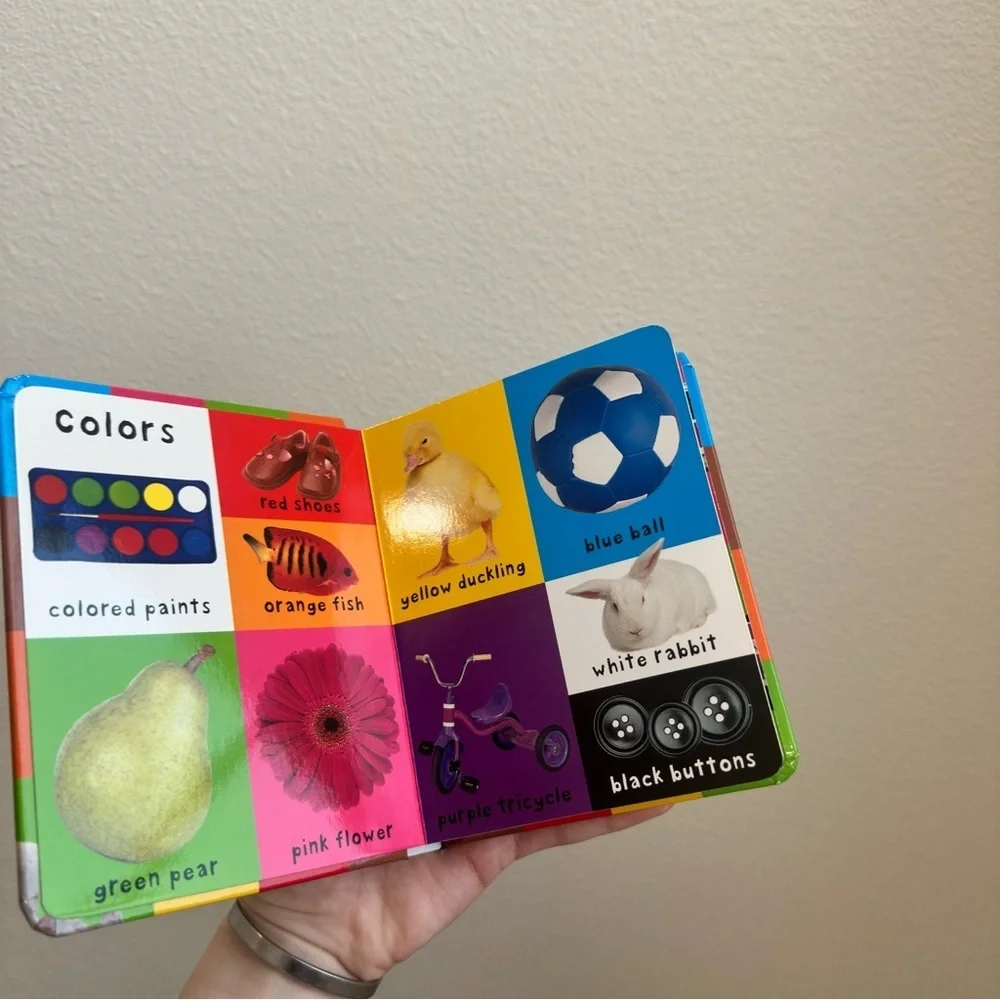 4/$20 First 100 Words Colorful Kids Book